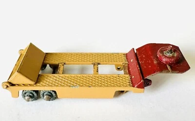 1950s LESNEY MATCHBOX TRANSPORTER TRAILER TAN 1956 GRAY WHEELS LOWBOY - Image 1 of 4