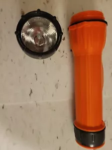 Vintage USA Flashlight Waterproof BRIGHT STAR 2117 2 D Battery Powered - Picture 1 of 5