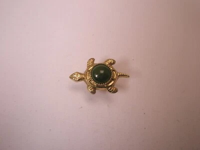 Green Jade Cabochon Turtle Tortoise Vintage Tie Tack Lapel Pin animal p114 - Image 1 of 4