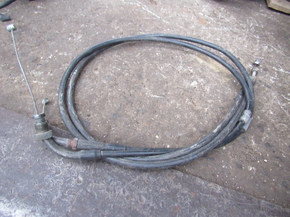 Honda CB750 C 1981 cables de acelerador Foto 1 de 1