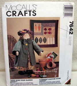 Patrón artesanal de McCall's #7642 jardín sin cortar niña/plus - Imagen 1 de 1
