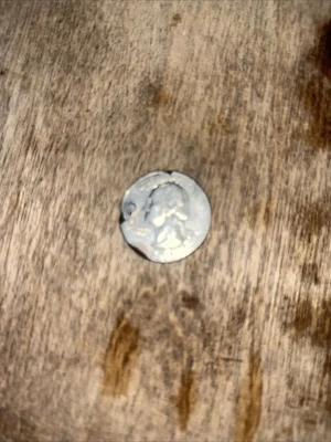 Rim Struck 1993 Quarter Error. Multiple Strikes. Very Rare Collectible. - Image 1 of 4