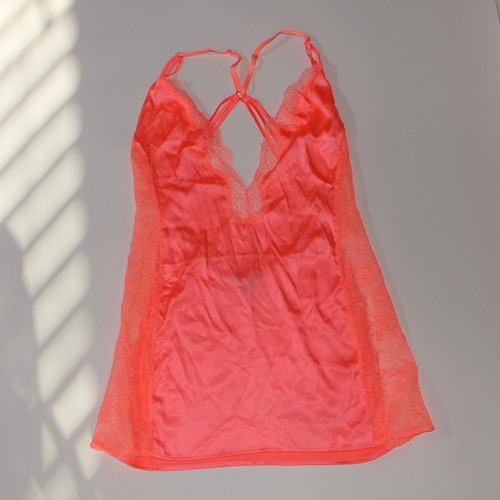 UNDERCOVER Abito Victoria's Secret Bright Peachy slip con ritagli laterali in pizzo taglia M