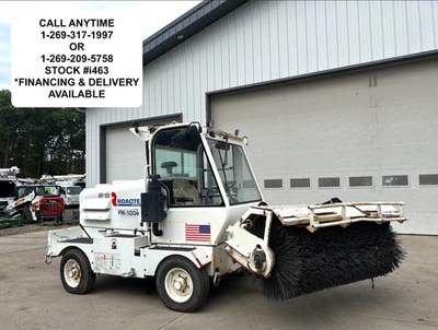 2020 Roadtec FB-100e Asphalt Broom 3.8L Diesel Hydrostatic A/C Heavy Equipment - Image 1 of 4