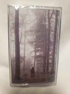 Taylor Swift FOLKLORE In The Trees Deluxe Edition Cassette SEALED (Cracked) - Imagen 1 de 3