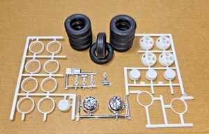 WHEELS & TIRES   White Western Star Coca-Cola Tractor 1:25 Scale Model  Parts - Picture 1 of 11