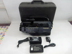 Toshiba SK-F100 VHS Full Size Video Camcorder + Battery *Read Description* - Picture 1 of 8