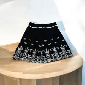 Gonna NY Collection taglia 1X nera con ricamo bianco 100% cotone cerniera posteriore - Foto 1 di 8
