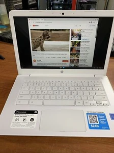 HP Chromebook 14-ca051wm 14 inch (32 GB, Intel Celeron N3350, 1.1GHz, 4GB SDRAM) - Picture 1 of 8
