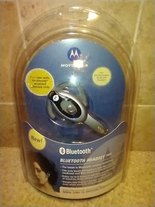 Motorola HS850 Bluetooth Headset - Gray (98656H - Picture 1 of 10