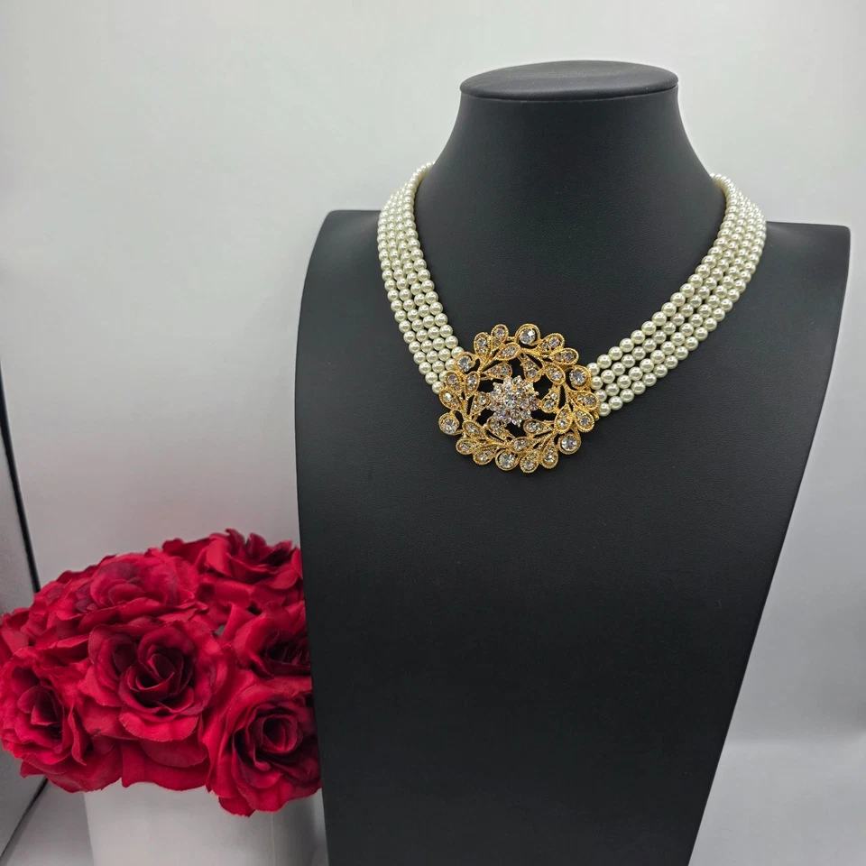 Collar Colgante Vintage Imitación Perla Estrás Tono Dorado Dinero Antiguo Coqueta Foto 1 de 4