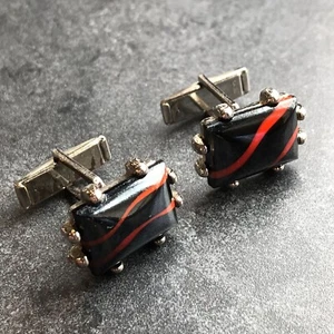 Manschettenknöpfe schwarz und rot Streifen Glas Mid Century Vintage Herren Schmuck - Bild 1 von 10