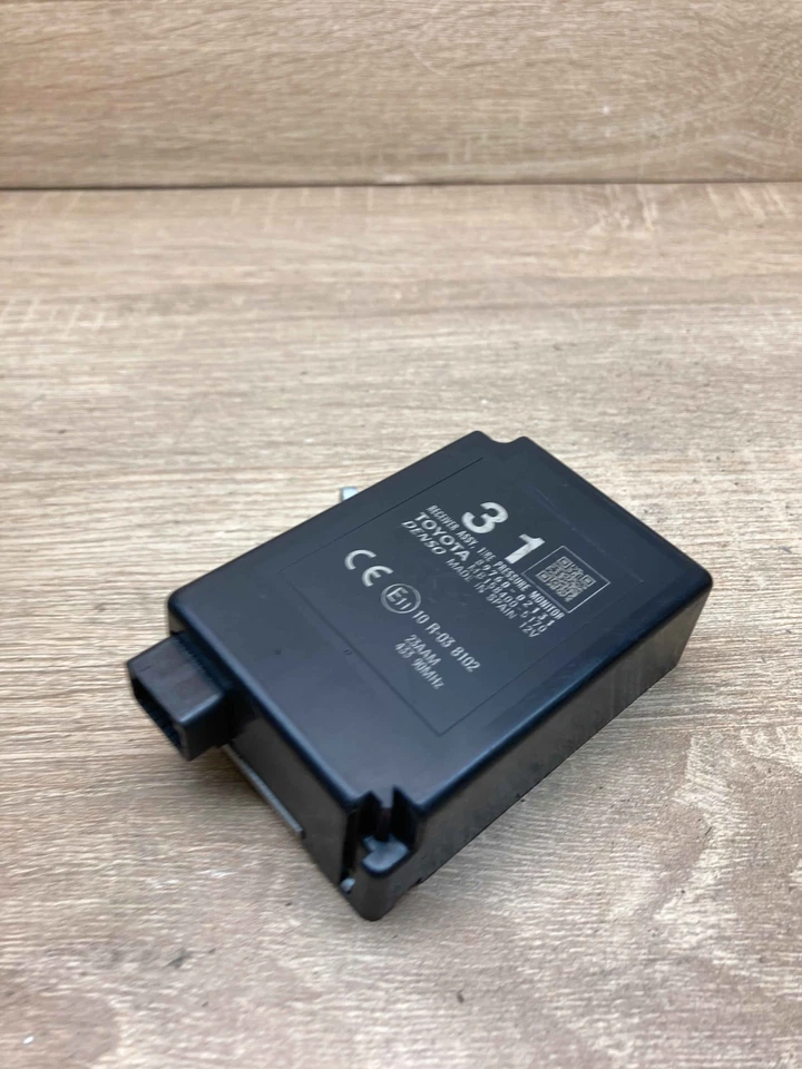 89760 02131 MB158400 5170 Denso Toyota Auris Module Tyre Tire Pressure Sensor - Image 1 of 4