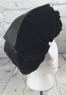 Vtg Womens Winter Renaissance Beret Hat Black Velvet Satin Union Made USA 1930s - Image 1 of 4