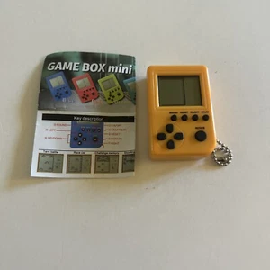 TYPO Retro Pocket Gamer Yellow Keyring- 26-1 Games - Picture 1 of 5