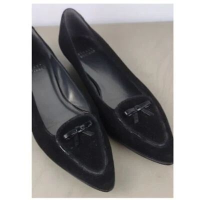 Pisos de terciopelo negro con lazos Stuart Weitzman Foto 1 de 4