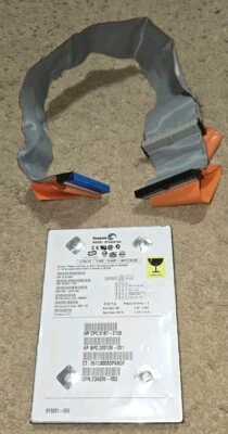 Desktop Computer Seagate ST340015A 9Y3001-630 40GB Hard Disk Drive with Ribbon - Image 1 of 3