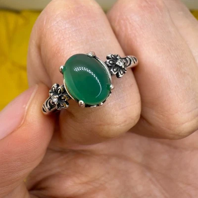 925 Sterling Silver Ring 8x6mm Natural Emerald Gemstone Flower Women Bridal NEW - Image 1 of 4