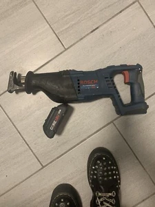 Bosch PROFACTOR 18V Cordless Reciprocating Saw And 18V 4.0 Core Battery - Picture 1 of 1