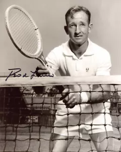 ROD LAVER SIGNED HANDSIGNIERT 8x10 FOTO TENNIS WIMBLEDON LEGENDE SELTEN BECKETT BAS - Bild 1 von 2