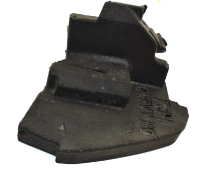 Chevrolet Silverado 3500HD 2020-2023 OEM sello de entrada de aire exterior delantero derecho Foto 1 de 4