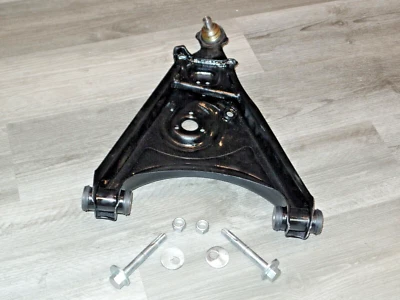Mercedes sl 107 Left Lower Control Arm 560sl w107 1073302407 560 sl transverse - Image 1 of 4