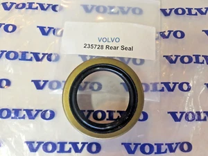 Volvo 164 240 242 244 245 260's 740 760 780 940 76-95 A/T Rear Transmission Seal - Picture 1 of 3