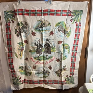 Wall hanging linen SCOTLAND. SEE PICS. 31”x35” vintage a680 - Picture 1 of 10