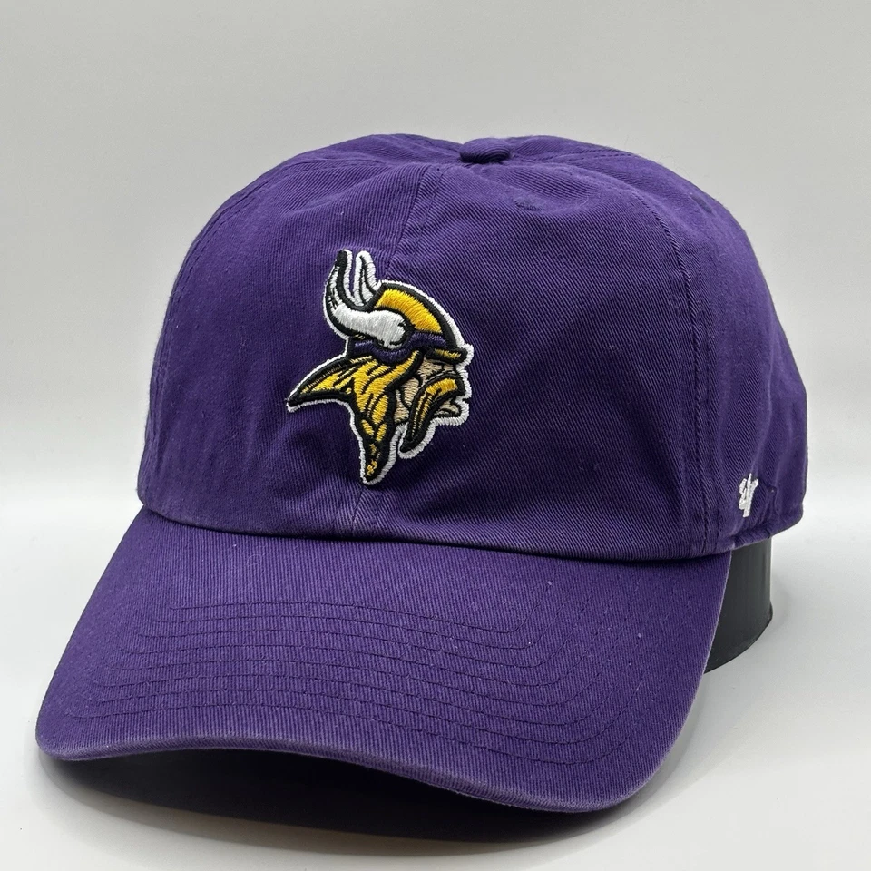 Minnesota Vikings 47 Marca NFL Sombrero Papá Gorra Ajustable Correa Púrpura Fútbol Foto 1 de 4