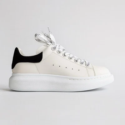 Auténticas zapatillas Alexander McQueen de gran tamaño blancas negras de cuero para mujer talla 7 Foto 1 de 4