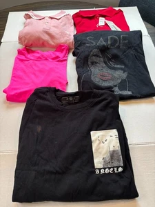 VIELFALT AN HERREN T-SHIRTS IN GROSSEN UND MITTEL - Bild 1 von 6