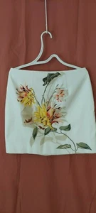WHBM Skirt Embrd Floral Pnci White w Peach Smoothie - Picture 1 of 5