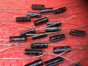 NIPPON CHEMICON QUALITY Axial 47uf 10V 20% Electrolytic Capacitor X25 Per DSale - Picture 1 of 3
