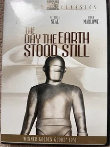 The Day The Earth Stood Still Classic Sci-Fi Film with Patricia Neal - Bild 1 von 1