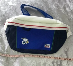 LEVIS X PEANUTS Snoopy Collabration BUMBAG (BNWT) - Picture 1 of 13