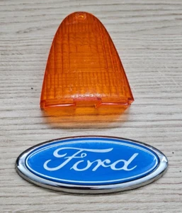 Ford Anglia 105E Estate Rear Indicator LENS A2H61 AMBER GENUINE FORD N.O.S - Picture 1 of 2