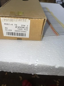 KOA Carbon Widerstand 220k Ohm 1/4W 5% RDS1/4T5224J (100er Set) - Bild 1 von 2