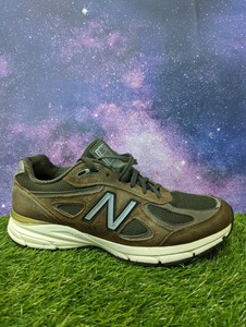 New Balance 990 Green Athletic Shoes 