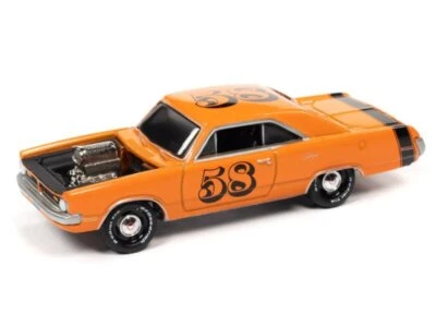 DODGE Dart Swinger - 1970 - orange - Johnny Lightning 1:64 - Photo 1/4