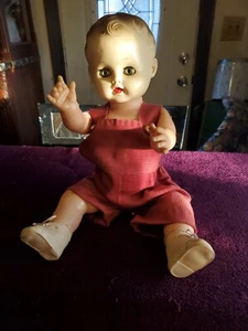 Bambola vintage Sun Rubber Co 18" Constance Cryer Baby - Foto 1 di 13