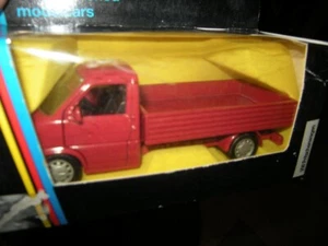 1:43 Schabak VW T4 vagón plataforma rojo/rojo en embalaje original - Imagen 1 de 1