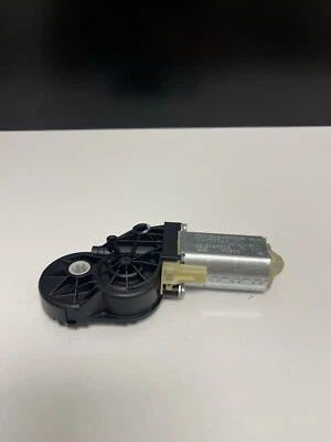 HONDA PILOT FRONT LEFT DRIVER SIDE SEAT ADJUST RECLINE MOTOR OEM 2019 - 2021 - Image 1 of 4