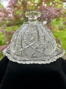 Imperial Glas Ohio Runde Butterdose Gewölbt Gänseblümchen & Knopf Kristallklar Glas - Bild 1 von 12