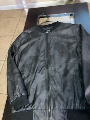 Chaqueta de camuflaje Brave Soul London para hombre forro de piel sintética con cremallera talla L Foto 1 de 4