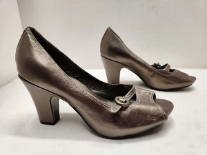 Clarks Artesanal Plateado Cuero Metálico Punta abierta Mary Jane Tacones Mujer 9M Zapatos - Imagen 1 de 14