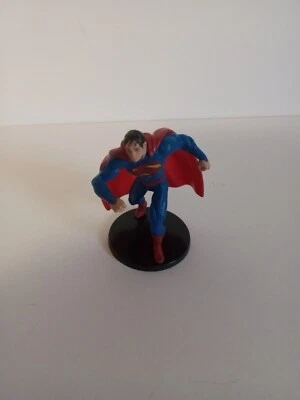 Boneco de ação 2,5" Superman 2013 PVC suporte DC Comics Justice Leauge topo de bolo - Imagem 1 de 3