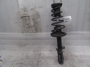 TOYOTA CAMRY 02-03 REAR RIGHT SIDE SHOCK ABSORBER STRUT W/ SPRING OEM VP802282 - Picture 1 of 5