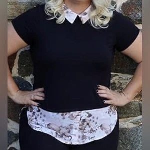 ELLE Damen Top Creme Blumen Akzent Kragen Ausschnitt Ärmel Schwarz Modern Medium - Bild 1 von 5