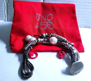 16. UNO de 50 Silver tone Faux pearl Brown Leather Button Clasp Bracelet 6 1/2" - Picture 1 of 5