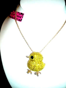 Betsey Johnson YELLOW Pave Faux CRYSTAL BABY CHICK CHICKEN PENDANT NECKLACE - Picture 1 of 8